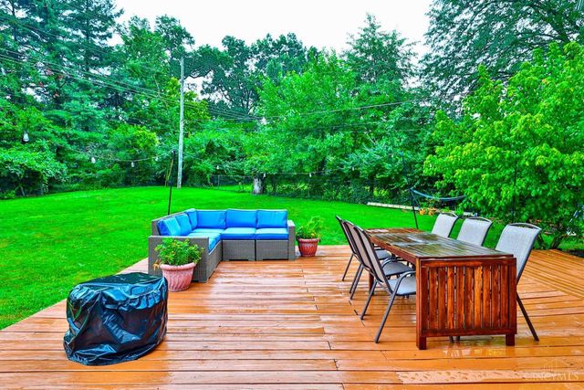 377 Compton Road, Wyoming, OH 45215