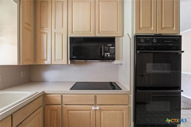 17941 Old 81, Troy, TX 76579