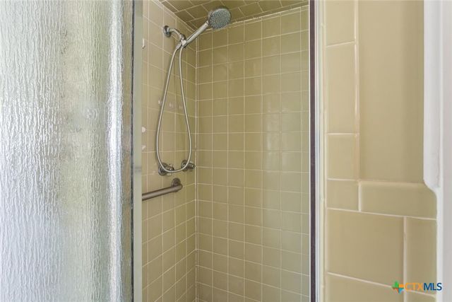 17941 Old 81, Troy, TX 76579