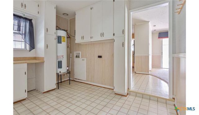 17941 Old 81, Troy, TX 76579