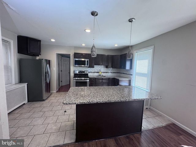 213 MELROSE AVE, Lansdowne, PA 19050