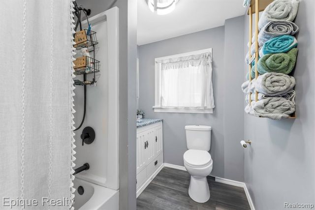 749 16th Street, Port Huron, MI 48060