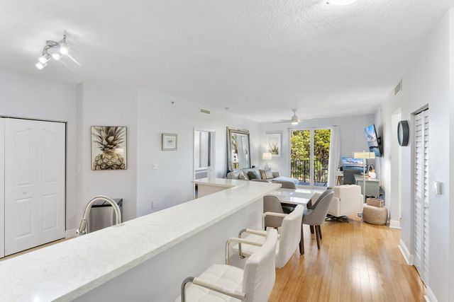 255 NE 3rd Avenue Unit 2307, Delray Beach, FL 33444