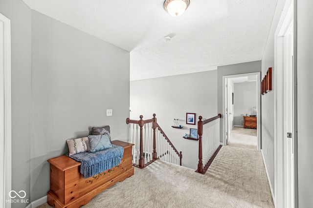 7821 Wedgetail Drive, Zionsville, IN 46077