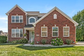7821 Wedgetail Drive, Zionsville, IN 46077
