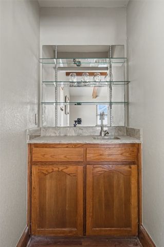 30 Crestwood Drive, Trophy Club, TX 76262