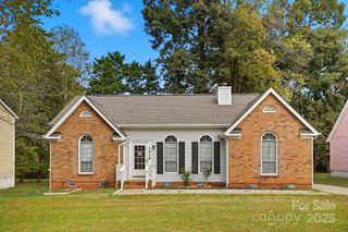 7516 Barn Stone Drive, Charlotte, NC 28227