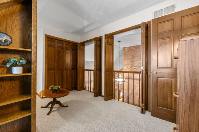 3405 Sycamore Lane N, Plymouth, MN 55441