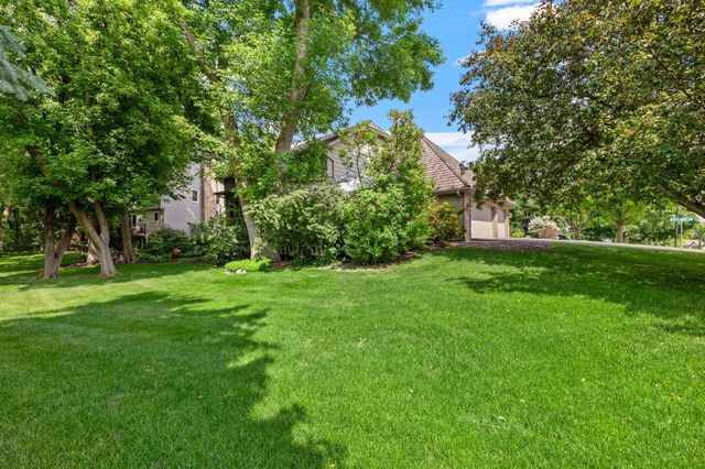 3405 Sycamore Lane N, Plymouth, MN 55441