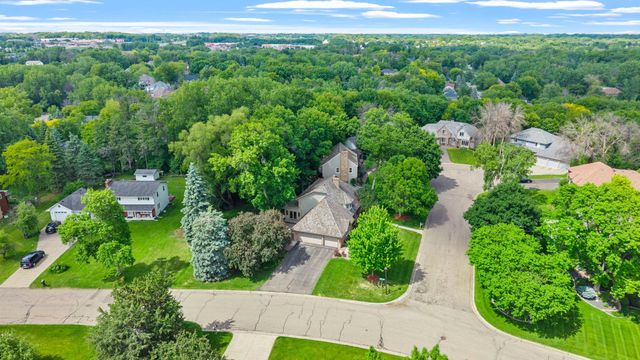 3405 Sycamore Lane N, Plymouth, MN 55441