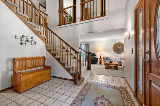 3405 Sycamore Lane N, Plymouth, MN 55441