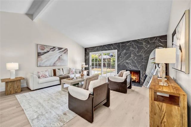 4 Carson, Irvine, CA 92620
