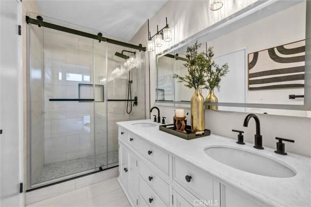 4 Carson, Irvine, CA 92620