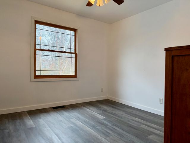 5850 W 600 N, Winamac, IN 46996