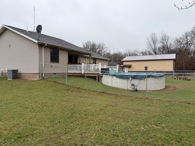 5850 W 600 N, Winamac, IN 46996