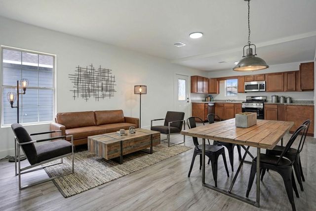 8505 Denby Street, Houston, TX 77012