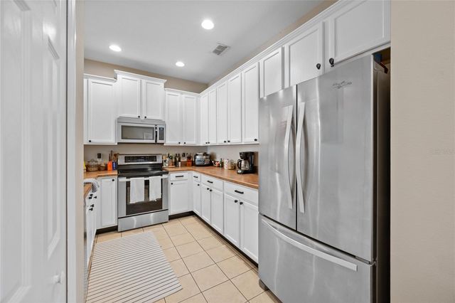 1582 TRAVERTINE TERRACE, Sanford, FL 32771