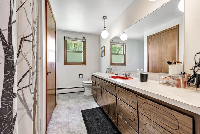 1602 BRUCE LANE, Green Bay, WI 54304