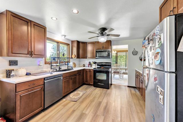 1602 BRUCE LANE, Green Bay, WI 54304