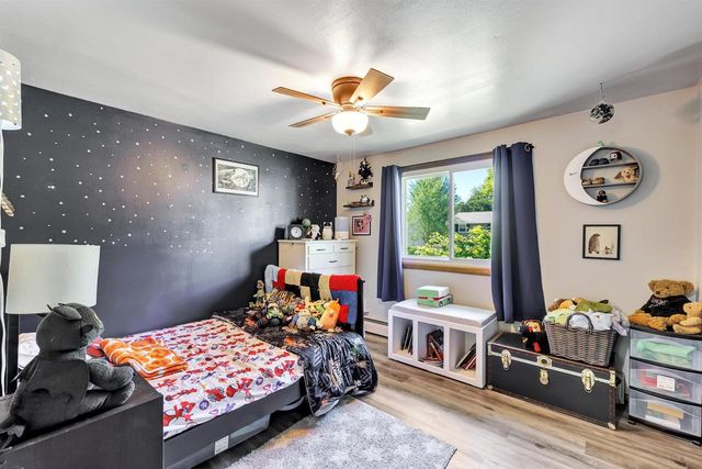 1602 BRUCE LANE, Green Bay, WI 54304
