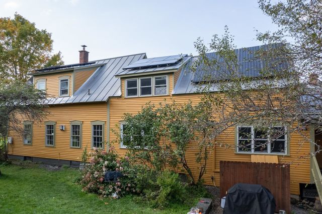 139 Hollow Wood Road, Peacham, VT 05862