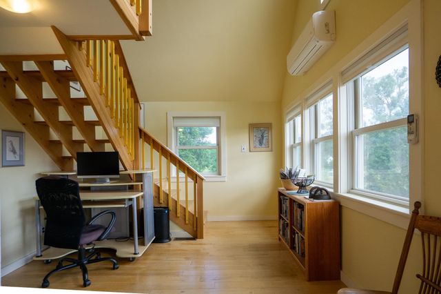 139 Hollow Wood Road, Peacham, VT 05862