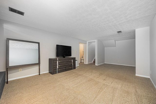 5486 Pine Bluff Road, Columbus, OH 43229