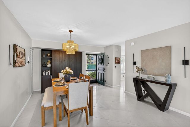 11282 GREEN LAKE Drive 104, Boynton Beach, FL 33437