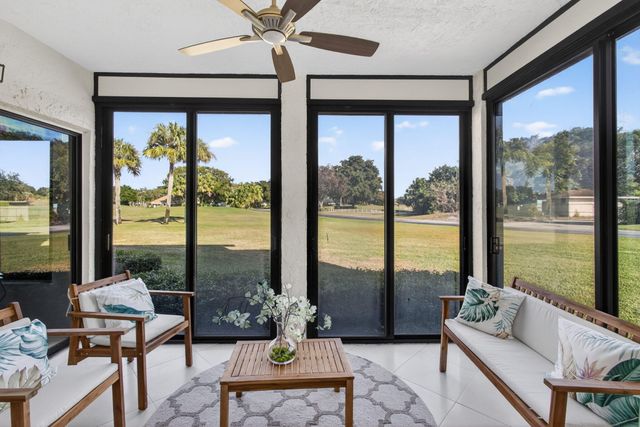 11282 GREEN LAKE Drive 104, Boynton Beach, FL 33437