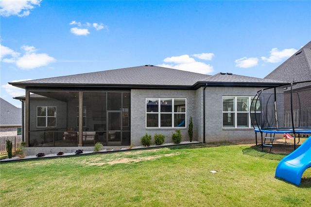 8003 W Bancroft Street, Rogers, AR 72758