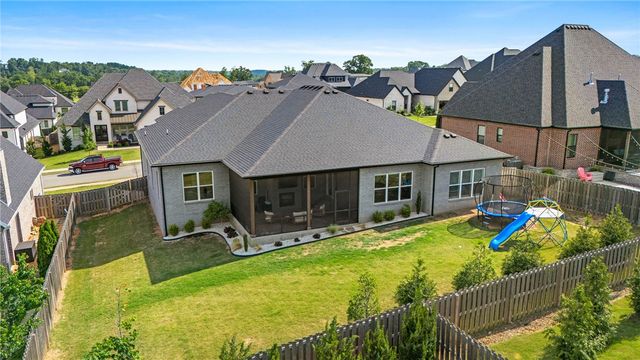 8003 W Bancroft Street, Rogers, AR 72758