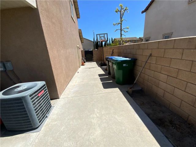 14752 Oak Leaf, Eastvale, CA 92880