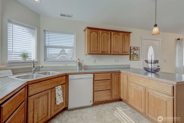 225 N Nile Avenue, East Wenatchee, WA 98802