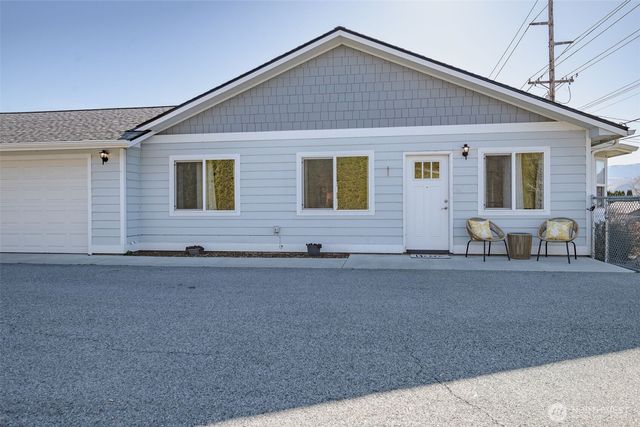 225 N Nile Avenue, East Wenatchee, WA 98802