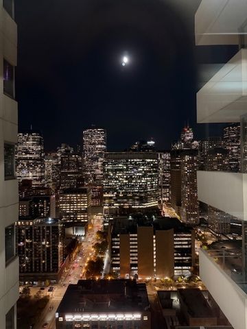 737 W Washington Boulevard 1209, Chicago, IL 60661