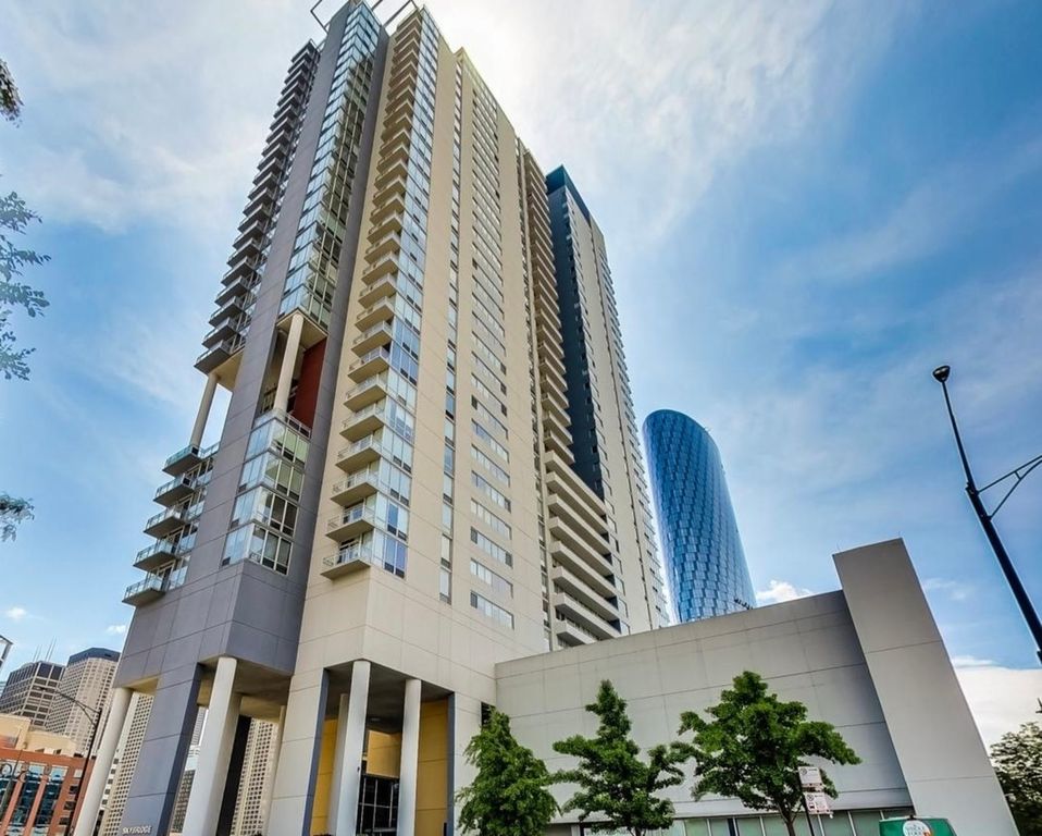 737 W Washington Boulevard 1209, Chicago, IL 60661