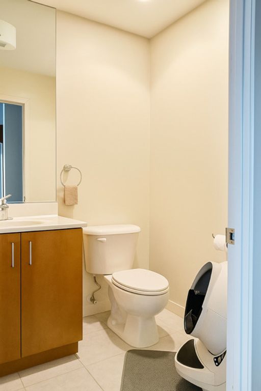 Image 18 of property listing at 737 W Washington Boulevard 1209, Chicago, IL 60661