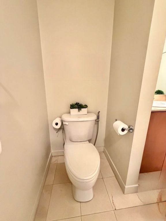 Image 23 of property listing at 737 W Washington Boulevard 1209, Chicago, IL 60661