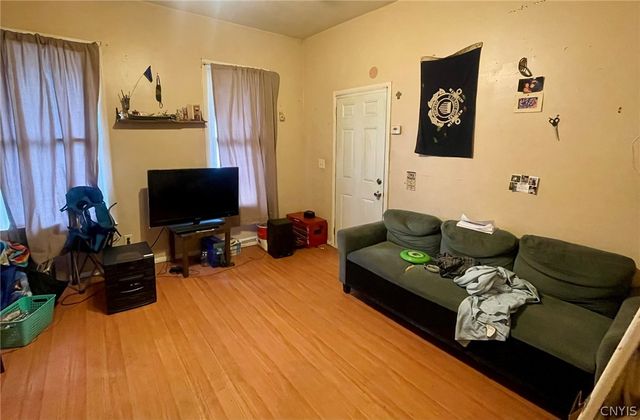 513 Nichols, Utica, NY 13501