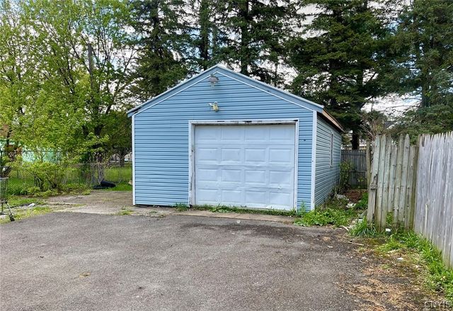 513 Nichols, Utica, NY 13501