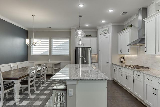 6968 River Rock Drive, Flowery Branch, GA 30542