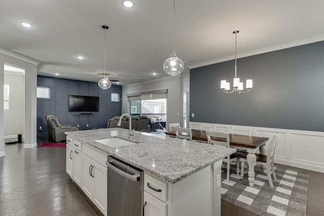 6968 River Rock Drive, Flowery Branch, GA 30542