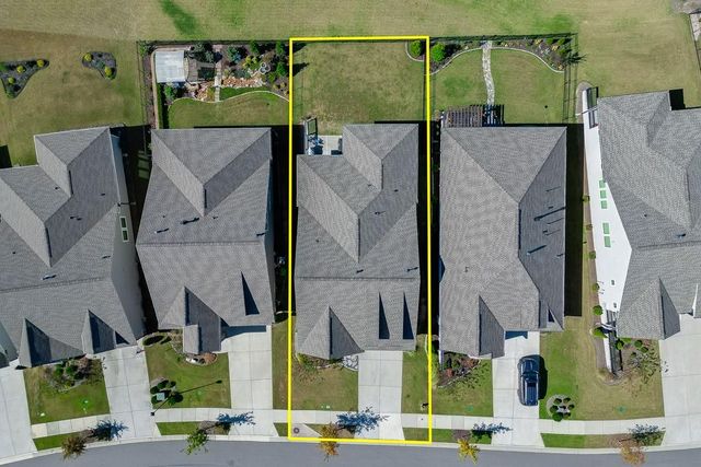 6968 River Rock Drive, Flowery Branch, GA 30542