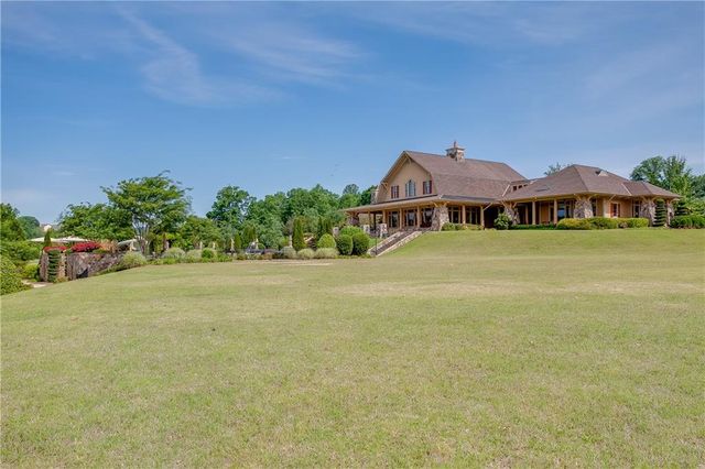 6968 River Rock Drive, Flowery Branch, GA 30542