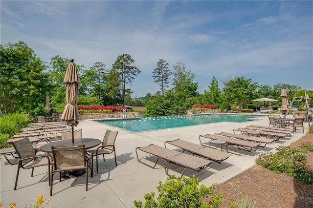 6968 River Rock Drive, Flowery Branch, GA 30542