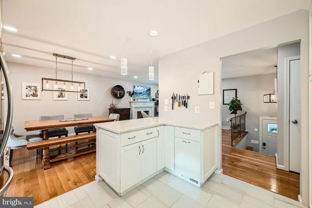 1106 MAINSAIL DR, Annapolis, MD 21403