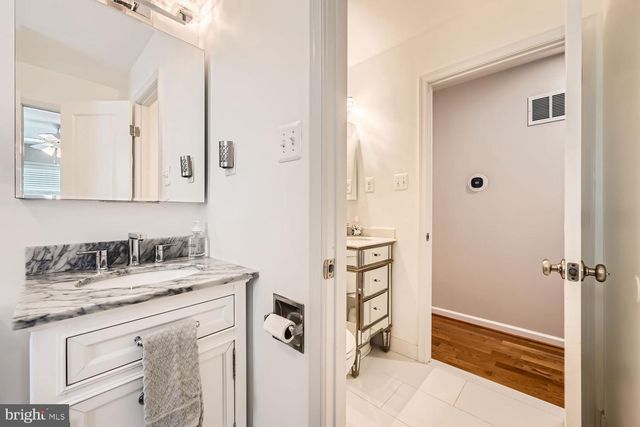 1106 MAINSAIL DR, Annapolis, MD 21403