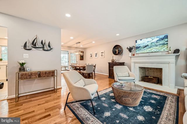 1106 MAINSAIL DR, Annapolis, MD 21403