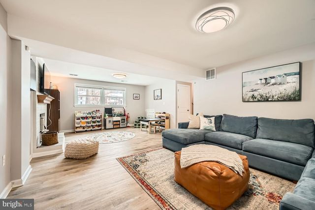 1106 MAINSAIL DR, Annapolis, MD 21403