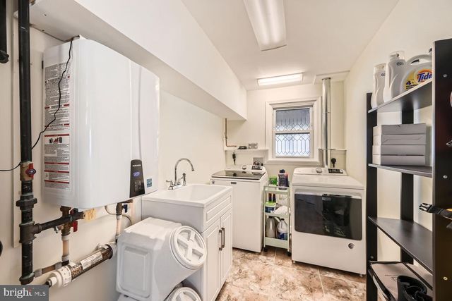 1106 MAINSAIL DR, Annapolis, MD 21403